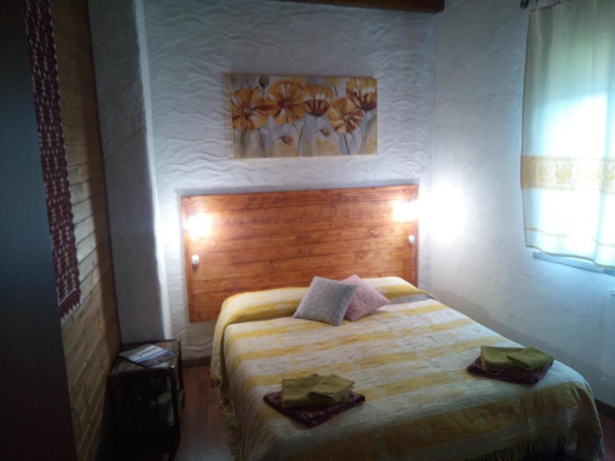 Bolotana B&B Baddesalighes מראה חיצוני תמונה