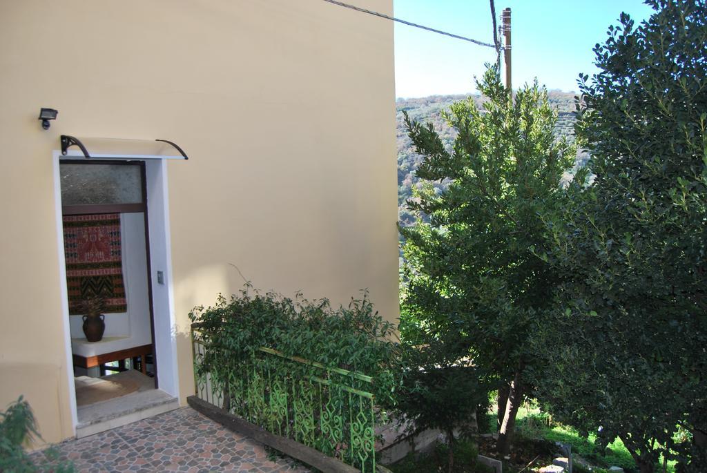 Bolotana B&B Baddesalighes מראה חיצוני תמונה